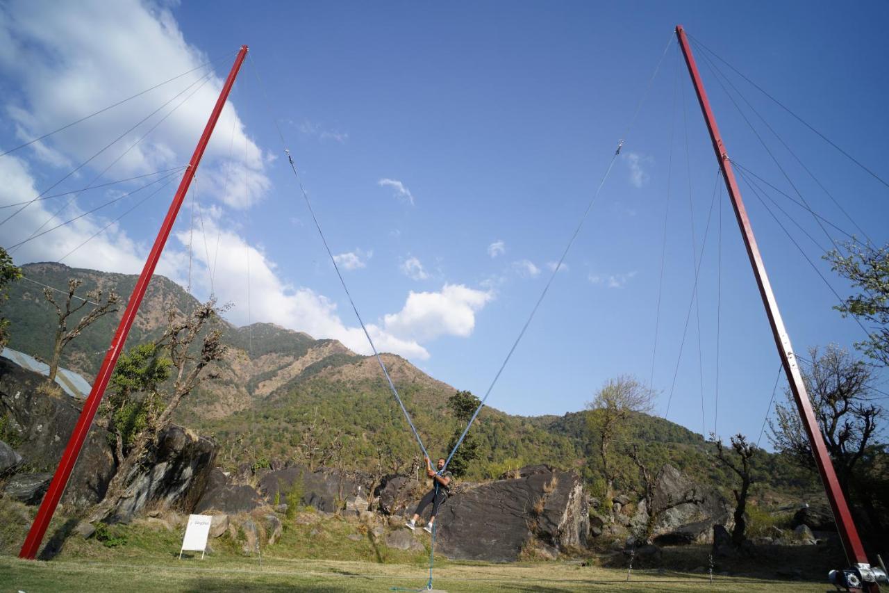 ホテル Hill Ventures Adventure Camp And Restaurant ダラムシャーラー エクステリア 写真