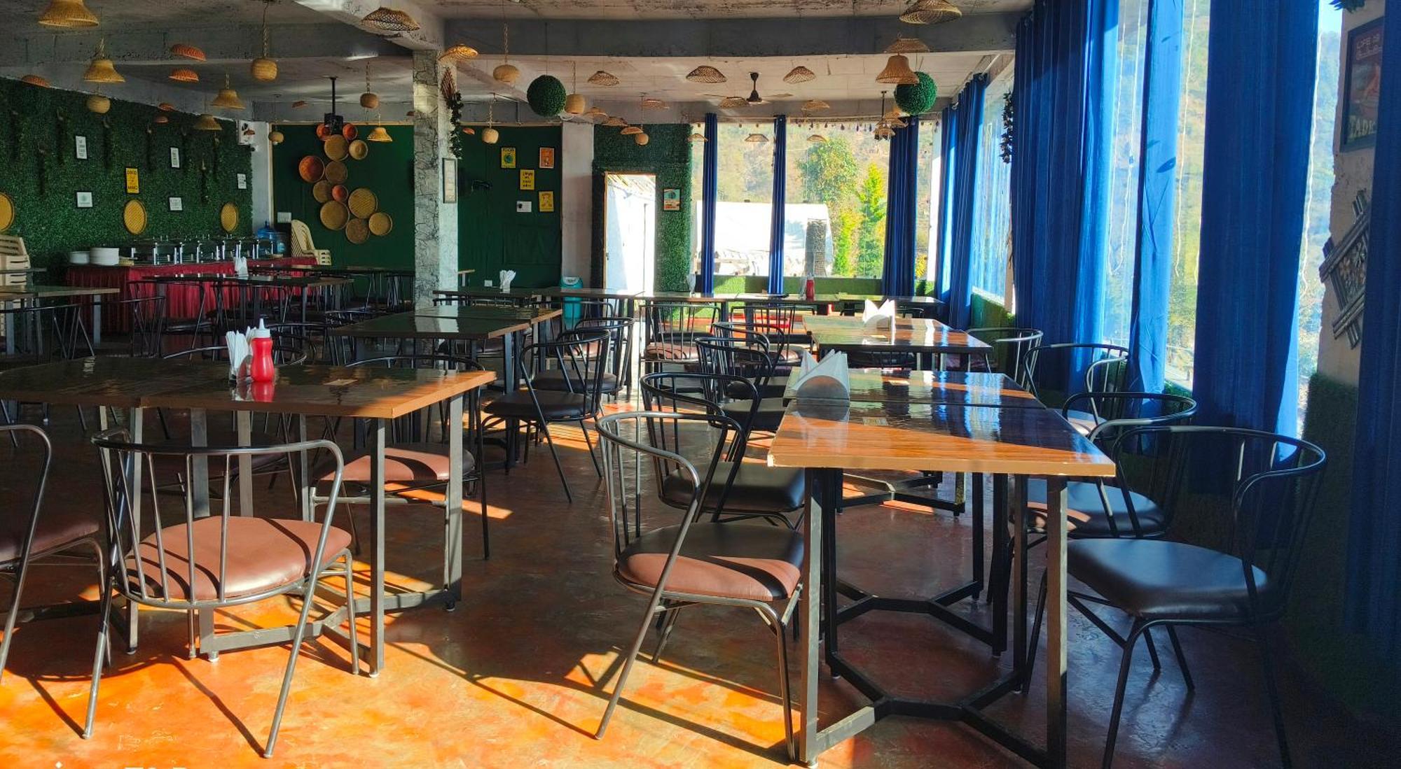 ホテル Hill Ventures Adventure Camp And Restaurant ダラムシャーラー エクステリア 写真