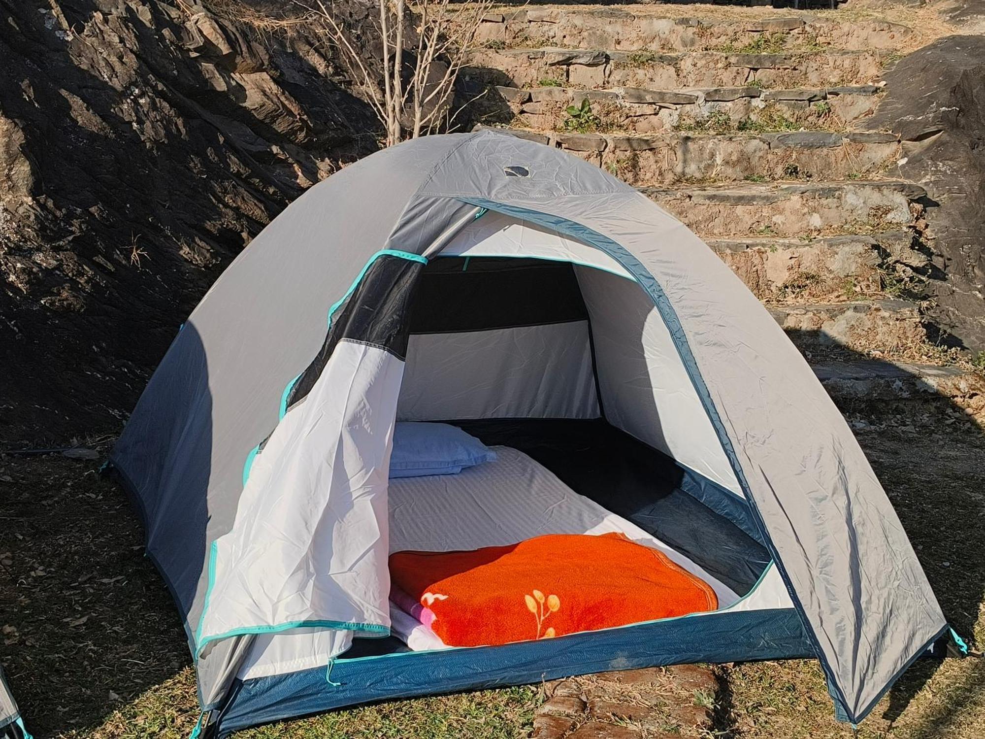 ホテル Hill Ventures Adventure Camp And Restaurant ダラムシャーラー エクステリア 写真